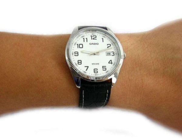 Reloj para hombre Casio Collection Analógico MTP-1302PL-7BVEF con correa de piel negra