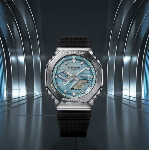 Reloj Casio G-Shock esfera azul y exterior metálico