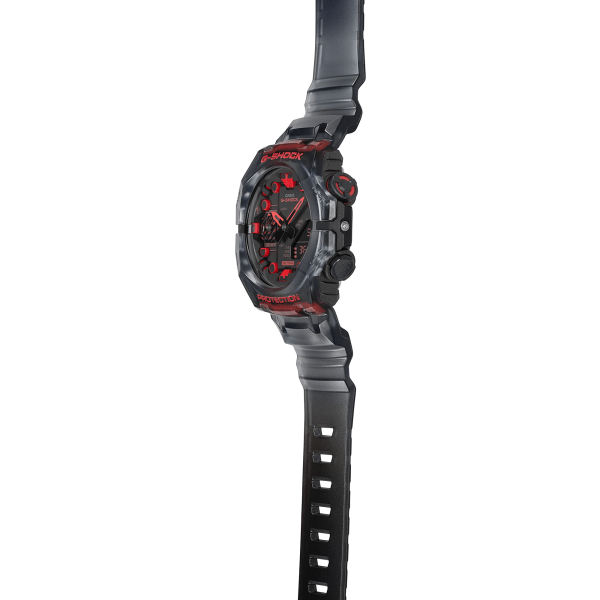 Reloj Casio G-Shock esfera negra y exterior transparente con toques rojos en ambas partes.