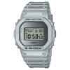 Reloj Casio G-Shock esfera y exterior de color gris translúcido.