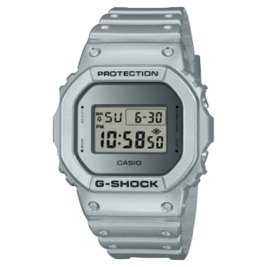 Reloj Casio G-Shock esfera y exterior de color gris translúcido.