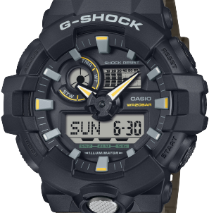 Reloj Casio G-Shock GA-700TU-1A3ER esfera negra y exterior beige.