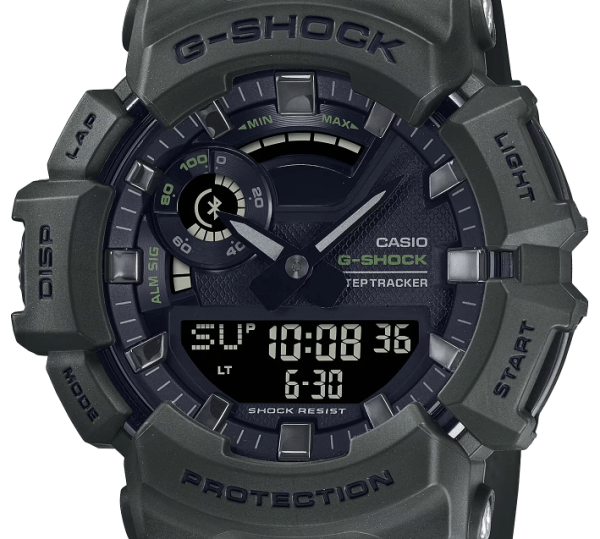 Reloj Casio G-Shock GBA-900UU-3AER esfera negra y exterior verde oliva.