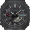 Reloj Casio G-Shock esfera negra con toques azul y rojo y exterior del mismo color.