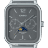 Reloj Casio Collection con esfera Gris y con la correa plateada.