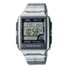 Reloj Casio Collection esfera negra digital y exterior con correa plateada de acero inoxidable.