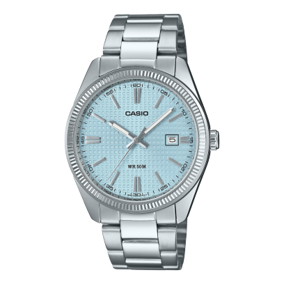 Primer plano del Casio MTP-1302PE-2AVEF, reloj analógico con esfera azul y correa de acero inoxidable.