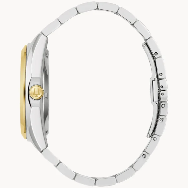 Perfil lateral del Bulova 98A284 Perfil lateral del reloj Bulova 98A284 con caja de acero.