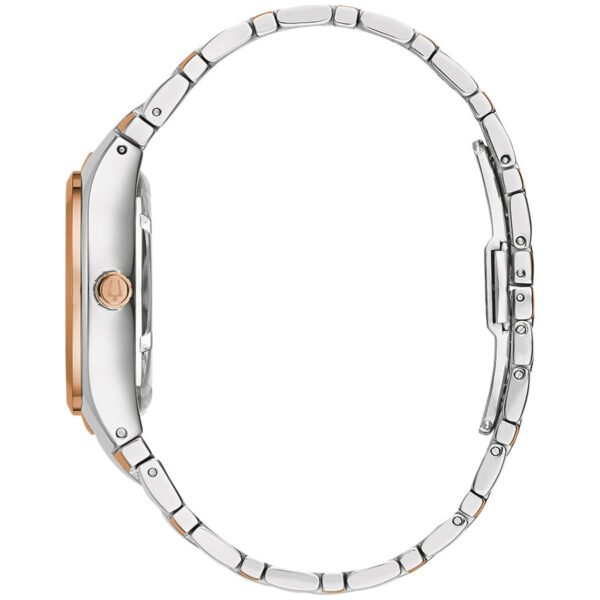 Diseño bicolor en armonía – Ref. 98L313 Detalle del diseño bicolor en acero y oro rosa del reloj Bulova 98L313.
