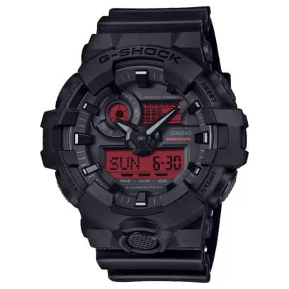 Vista frontal del Casio G-Shock GA-700BBR-1AER Reloj Casio G-Shock GA-700BBR-1AER frontal negro y rojo