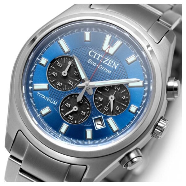 Reloj Citizen CA4750-51L ángulo tres cuartos