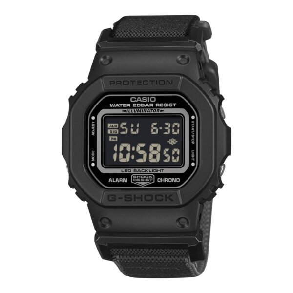 Reloj Casio DW-5600MNC-1ER esfera negra vista frontal