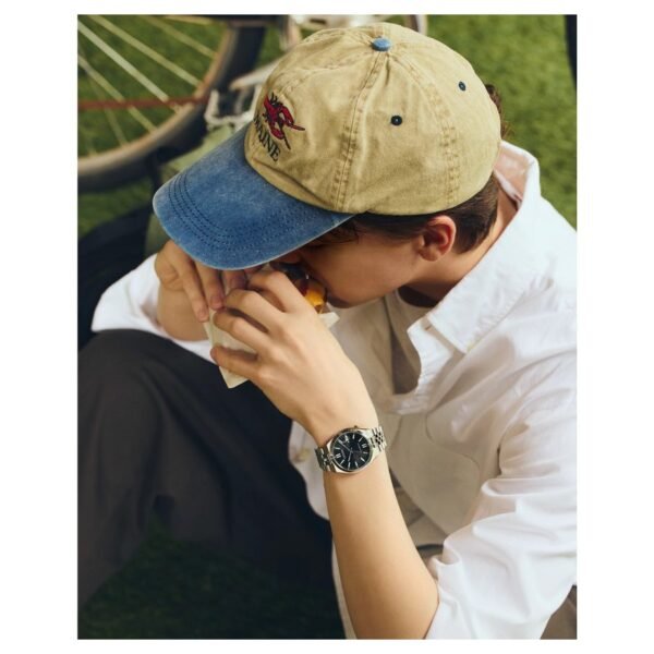Reloj Citizen NK0030-51E Tsuyosa esfera negra en la muñeca